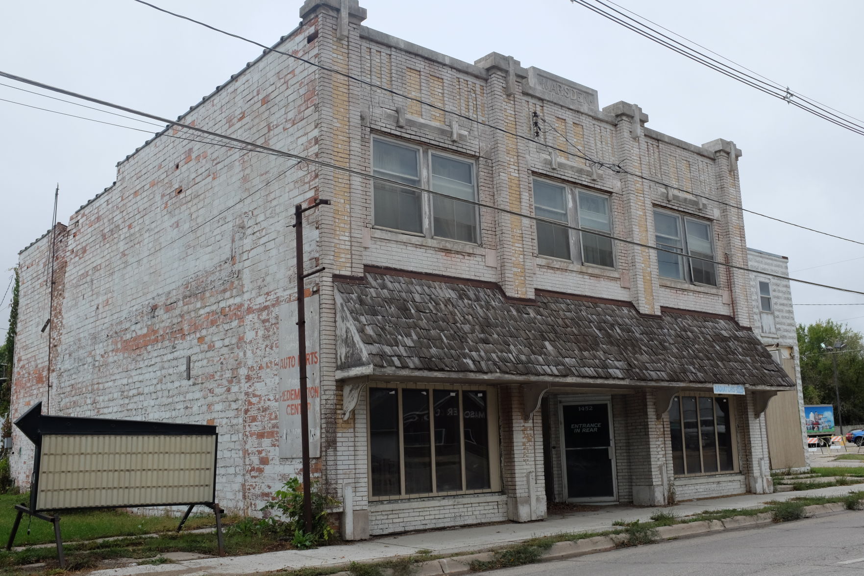 Vacant34.JPG